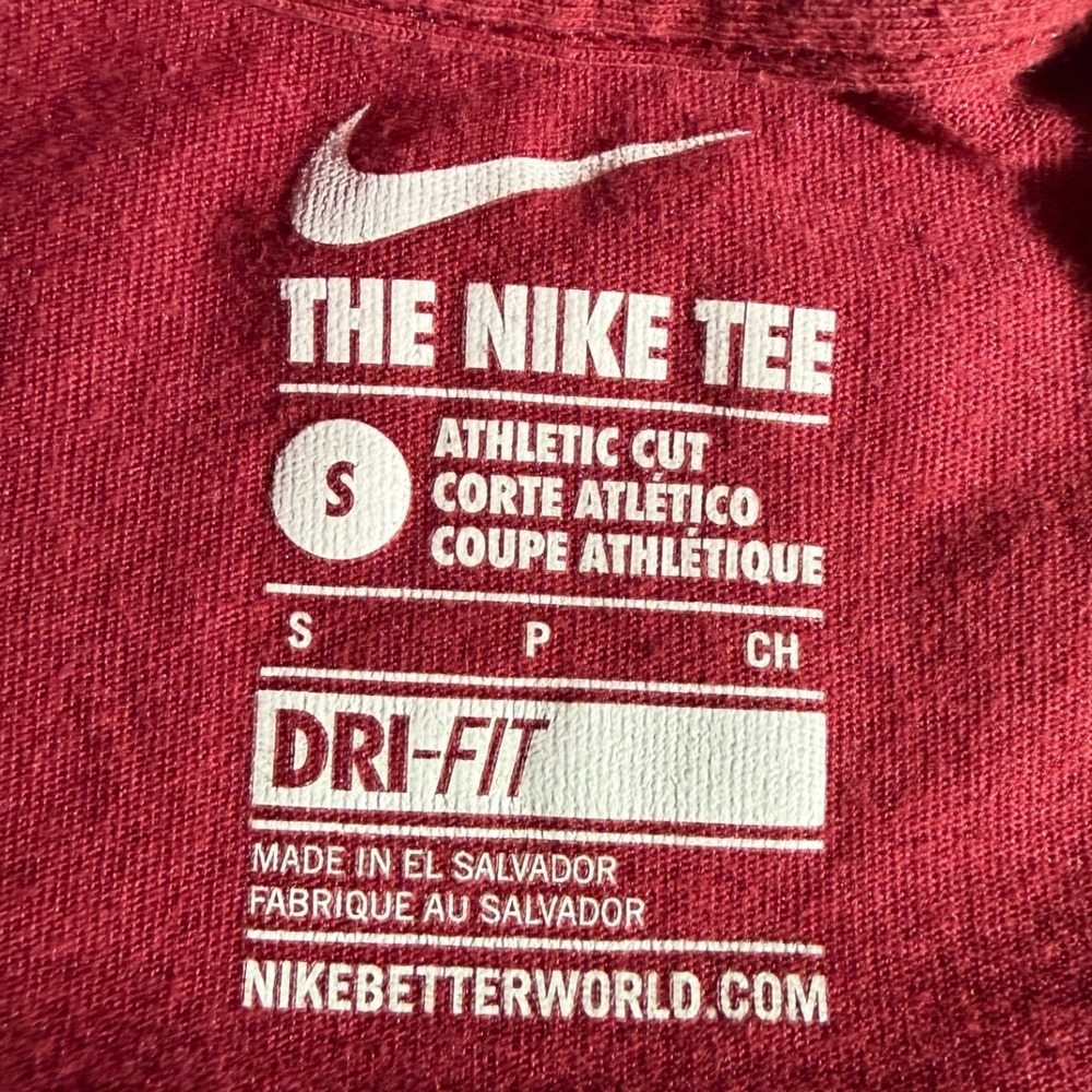 Nike Kyrie Irving Killer Crossover Dri-FIT Graphic T-Shirt Maroon Mens Small - Picture 3 of 8